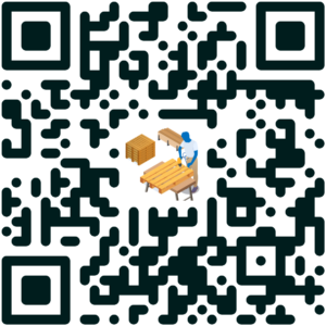 qr code avec au centre un opérateur en train de clouer une planche sur une palette